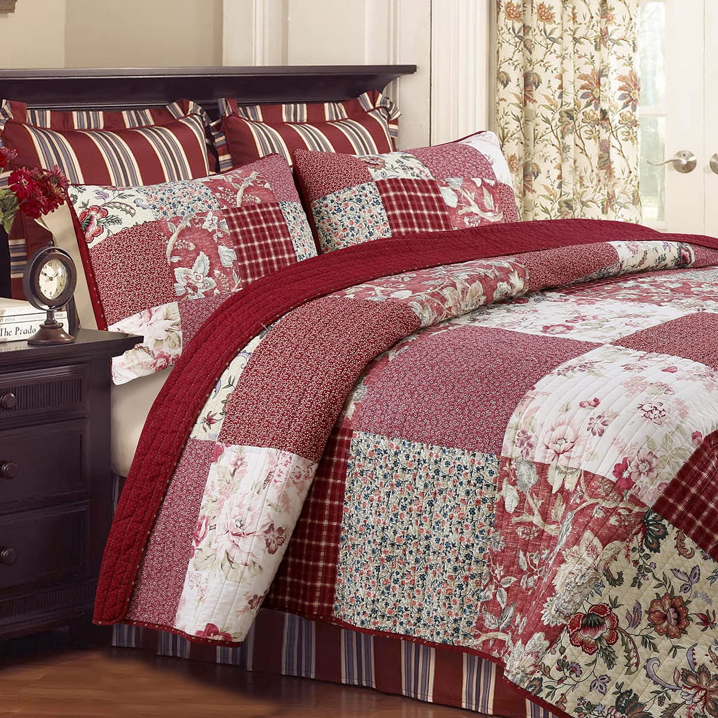 Red Tones Patchwork Quilt Set 3Pieces - 100% Cotton Bedding Set for Full/Queen Size Bed - Cozy Bedroom Decor for Winter Warmth & Farmhouse Style
