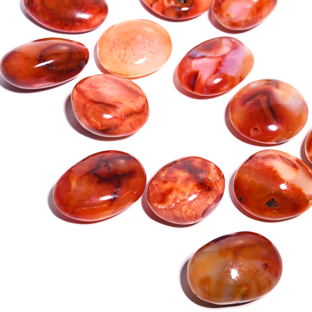 Natural Carnelian Palm Stone for Healing & Meditation - Chakra Balancing, Stress Relief & Positive Energy - Perfect for Reiki, Yoga & Spiritual Practices