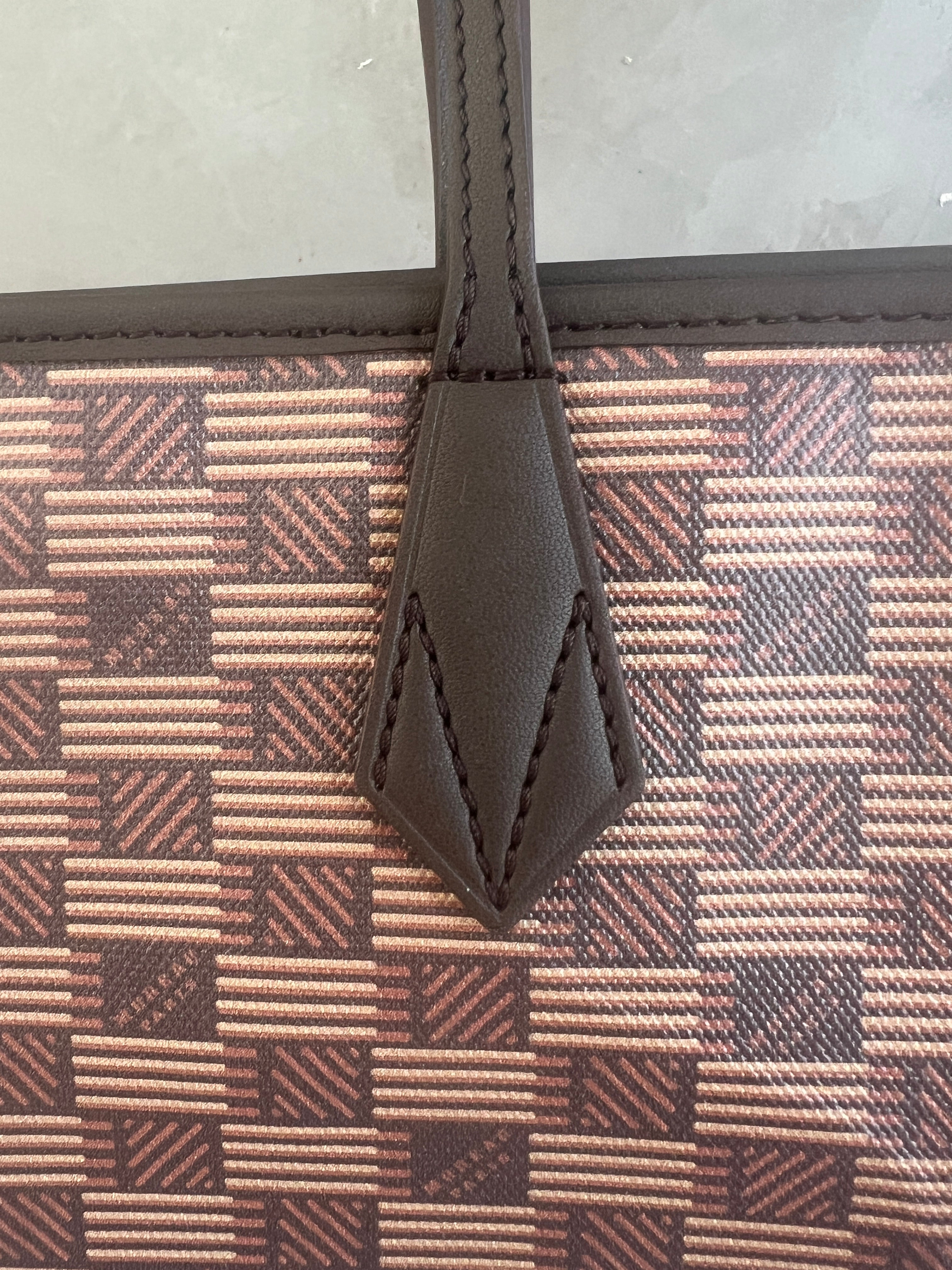 Saint Tropez Open Tote MM Handbag - Premium Chocolate Brown Leather Shoulder Bag for Women | Perfect for Beach, Shopping & Everyday Use