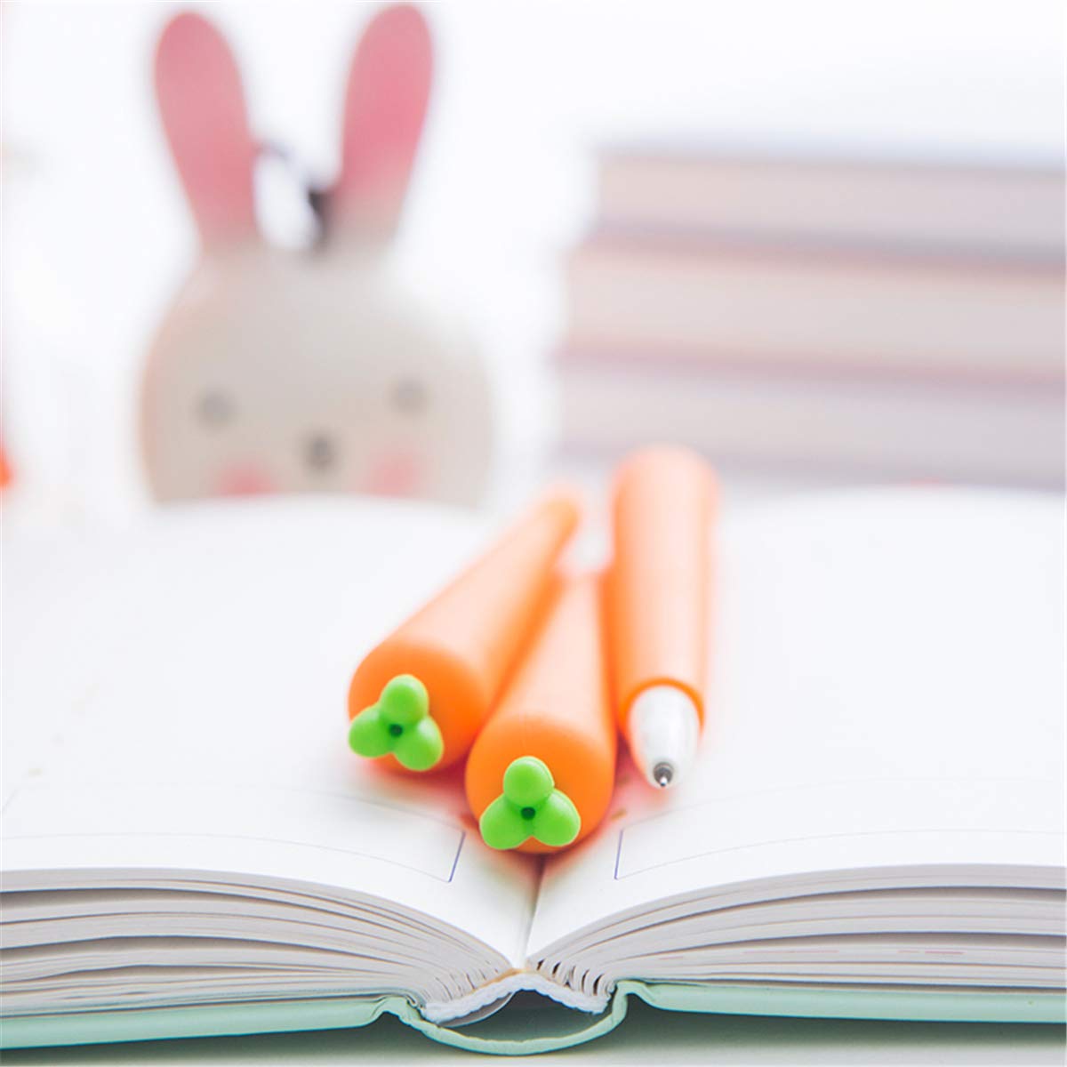Cartoon Carrot-Shaped Gel Pens - 12-Pack Cute Creative Ballpoint Pens for Office, School & Art Supplies | Fun Writing Utensils for Kids, Journaling & Gift Giving