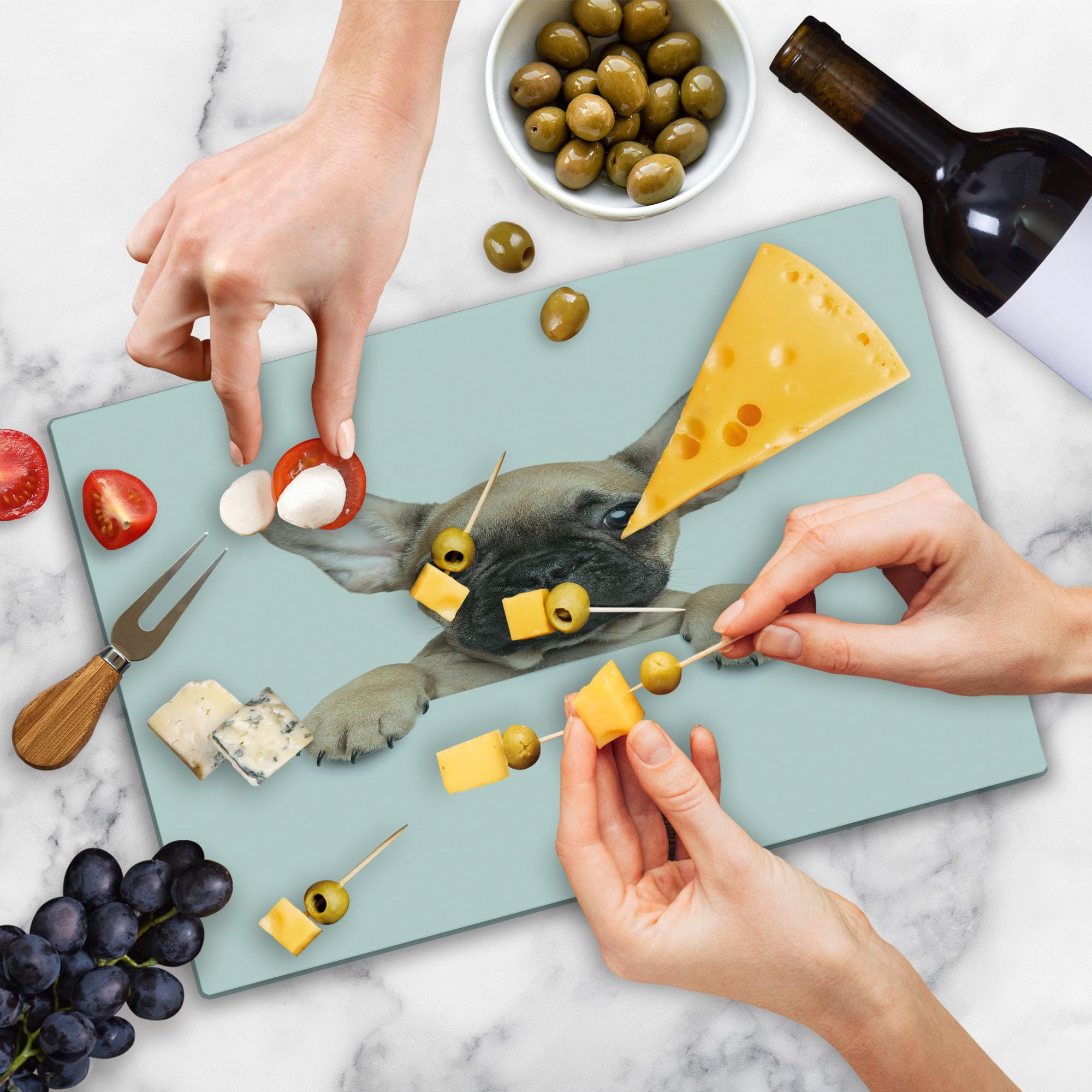 Ambesonne Bulldog Tempered Glass Cutting Board - Large Sand Brown & White Decorative Serving Tray with Pedigree Puppy Photo - Perfect for Pet Lovers & Kitchen Decor - Ideal for Cheese Charcuterie, Appetizer Presentation & Home Entertaining