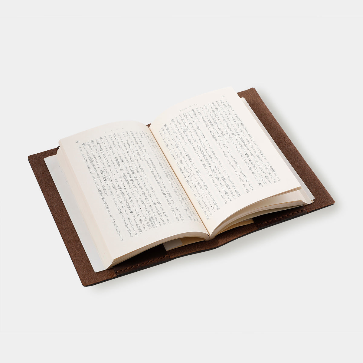 Premium TRAVELER'S COMPANY Leather Book Cover - Handcrafted Brown Travel Journal Cover for Notebooks, Perfect for Writers, Artists & Travel Enthusiasts - Ideal Gift for Journaling, Sketching & Adventure Planning