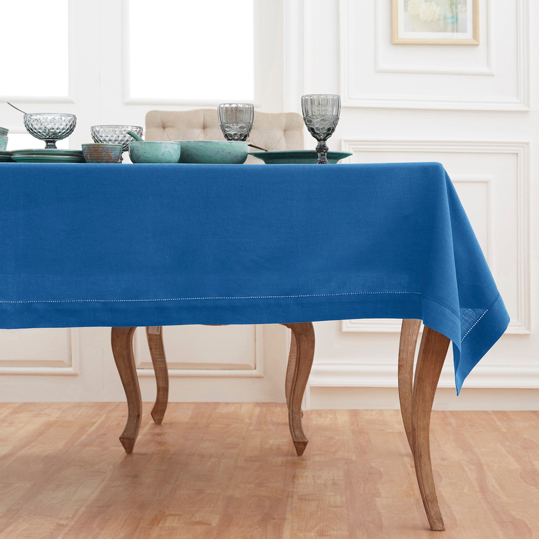 Elegant Classic Hemstitch Tablecloth - Premium Cotton Linen Dining Table Cover for Formal Dinners & Special Occasions