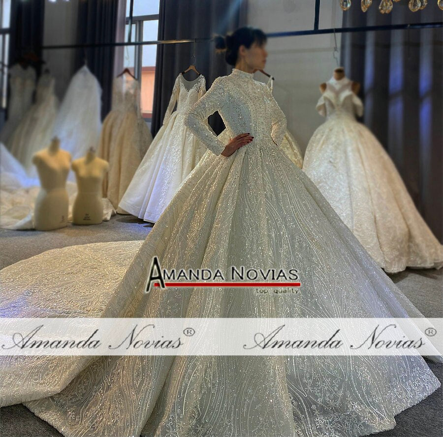 Luxury Beaded Fabric Ball Gown Muslim Wedding Dress NS3907 - Elegant Bridal Gown for Islamic Ceremonies & Special Occasions