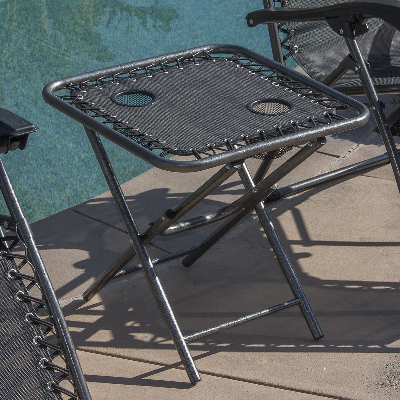 BELLEZE Premium Zero Gravity Lounge Chairs with Side Table & Cup Holders - 2-Pack Outdoor Patio Furniture Set for Backyard, Poolside & Beach Relaxation