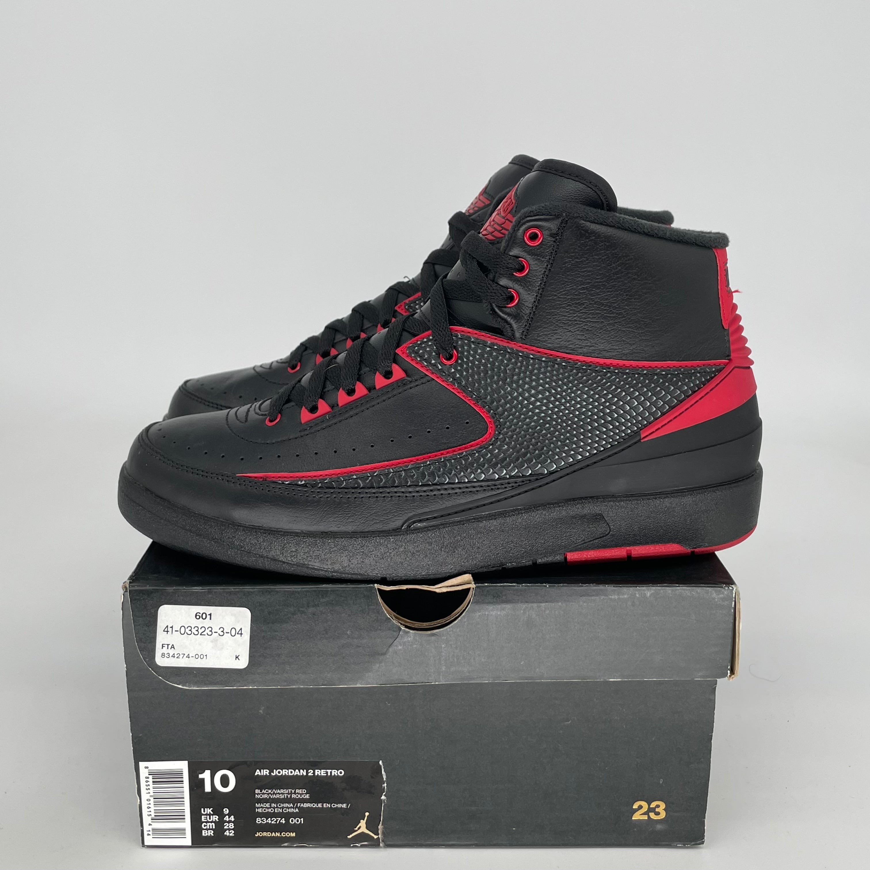 AIR JORDAN 2 ALTERNATE 87 Men's Basketball Shoes - Size 10 (834274-001) - Retro Sneakers for Casual Wear, Street Style & Sports Performance