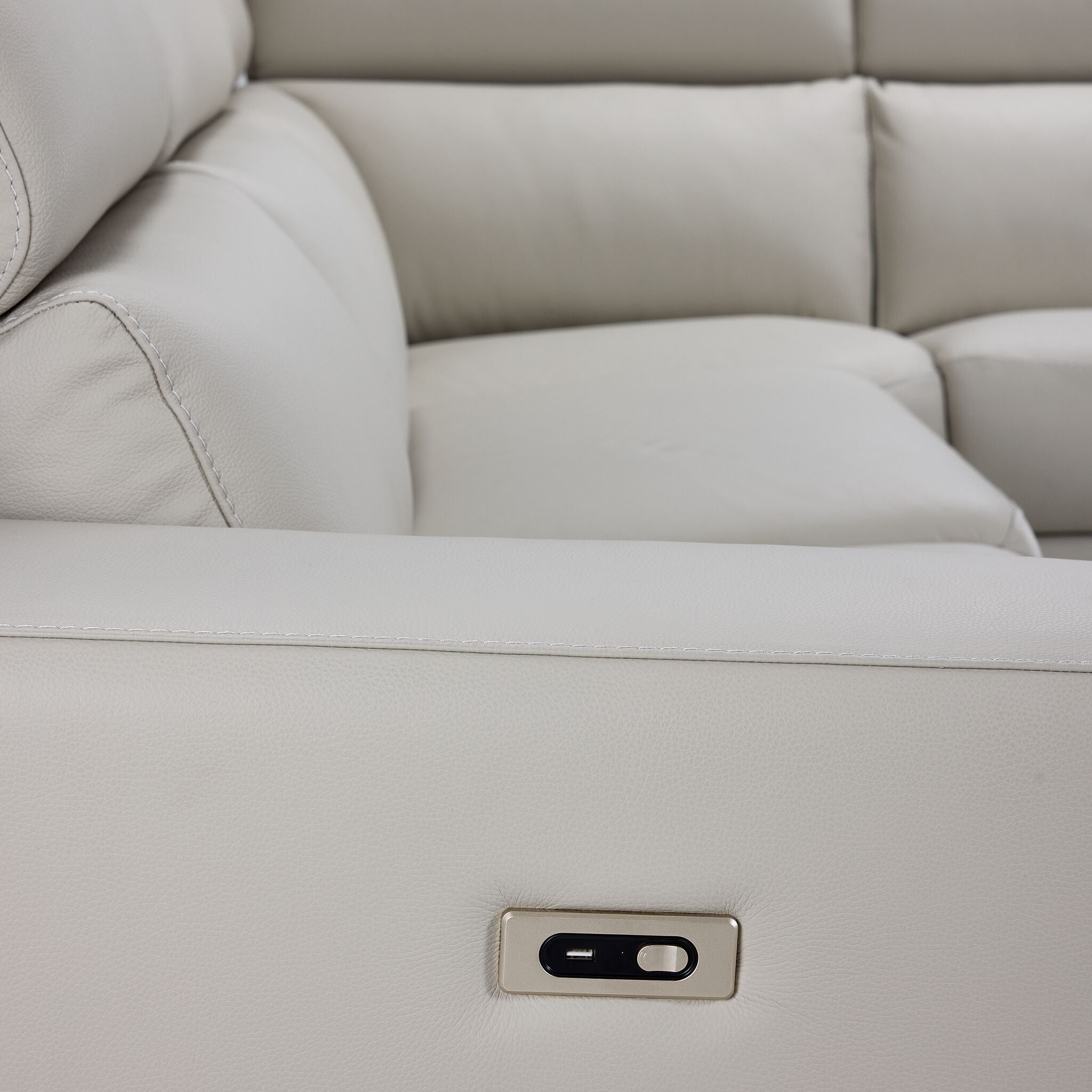 Bianca 3-Piece Power Reclining Sectional Sofa with Right Facing Chaise in Light Grey Fabric - Perfect for Living Room, Home Theater & Family Gatherings
