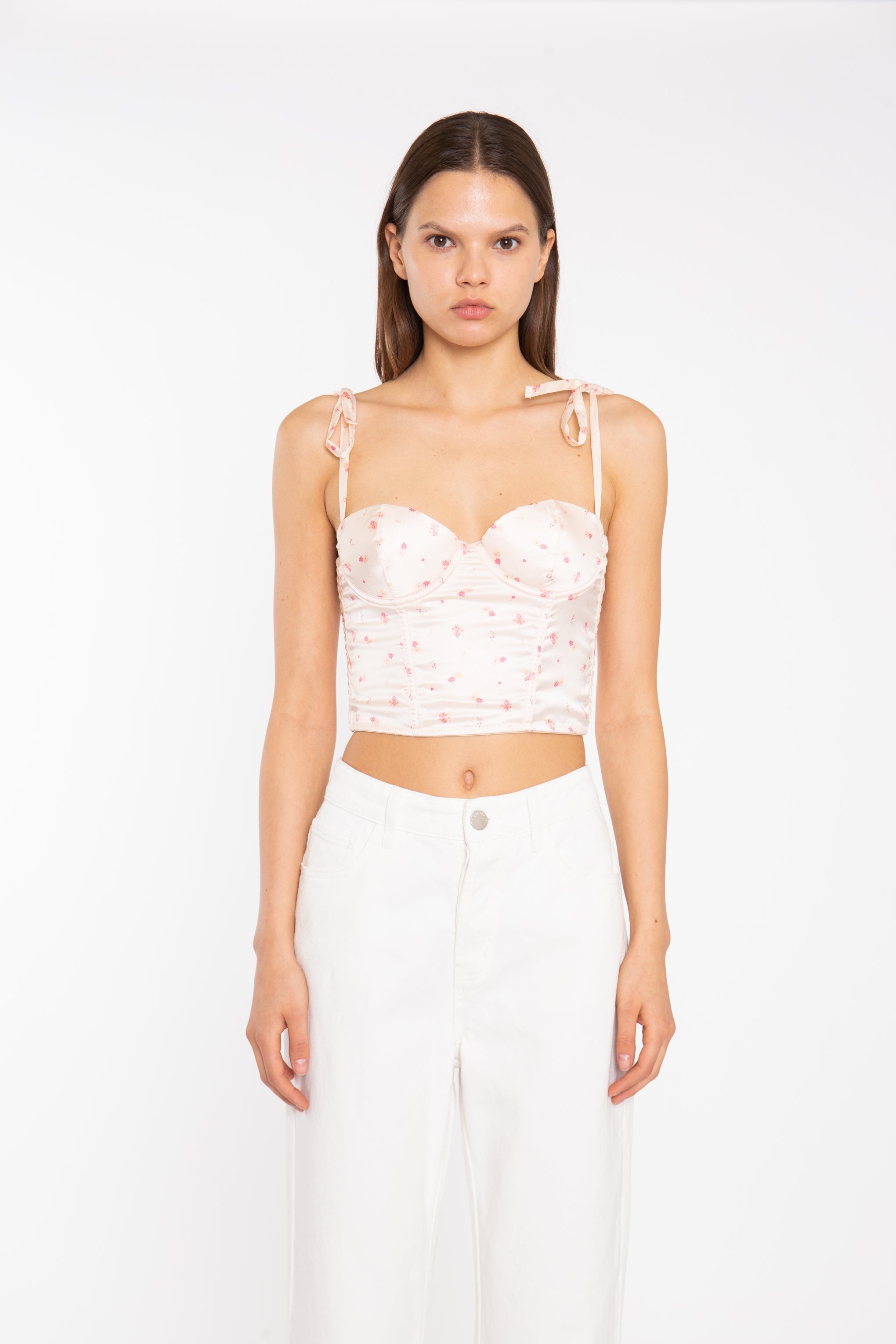 Peach & Daisy Floral Print Women's Tops - Casual Short Sleeve Blouse for Summer Outfits, Beach Wear & Date Nights