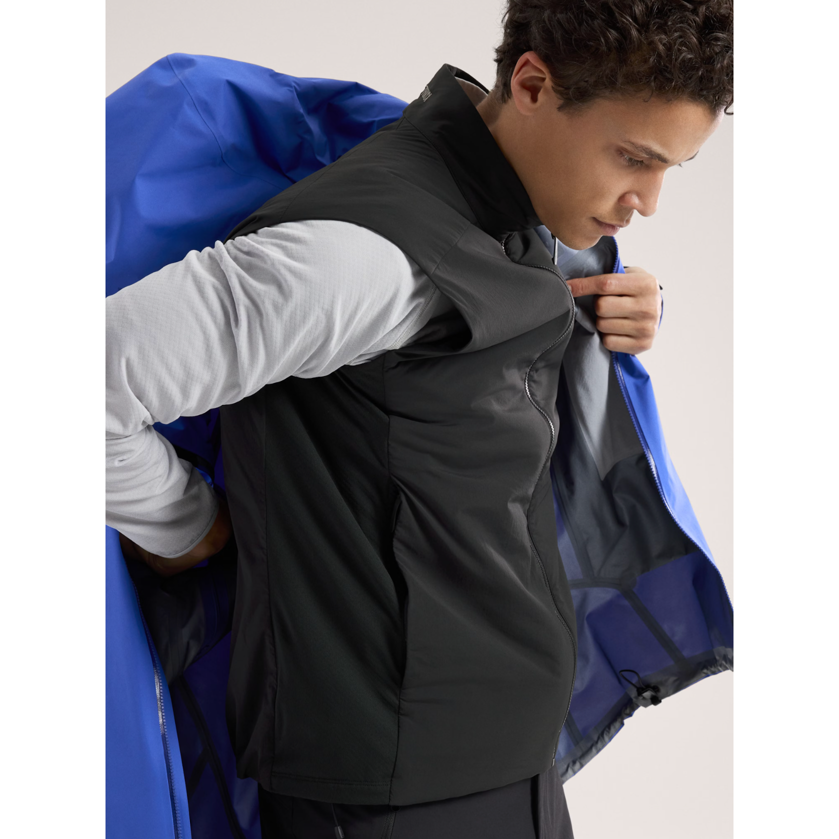 Arc'teryx Men's Atom Vest - Lightweight Insulated Puffer Vest for Outdoor Activities, Hiking & Casual Wear