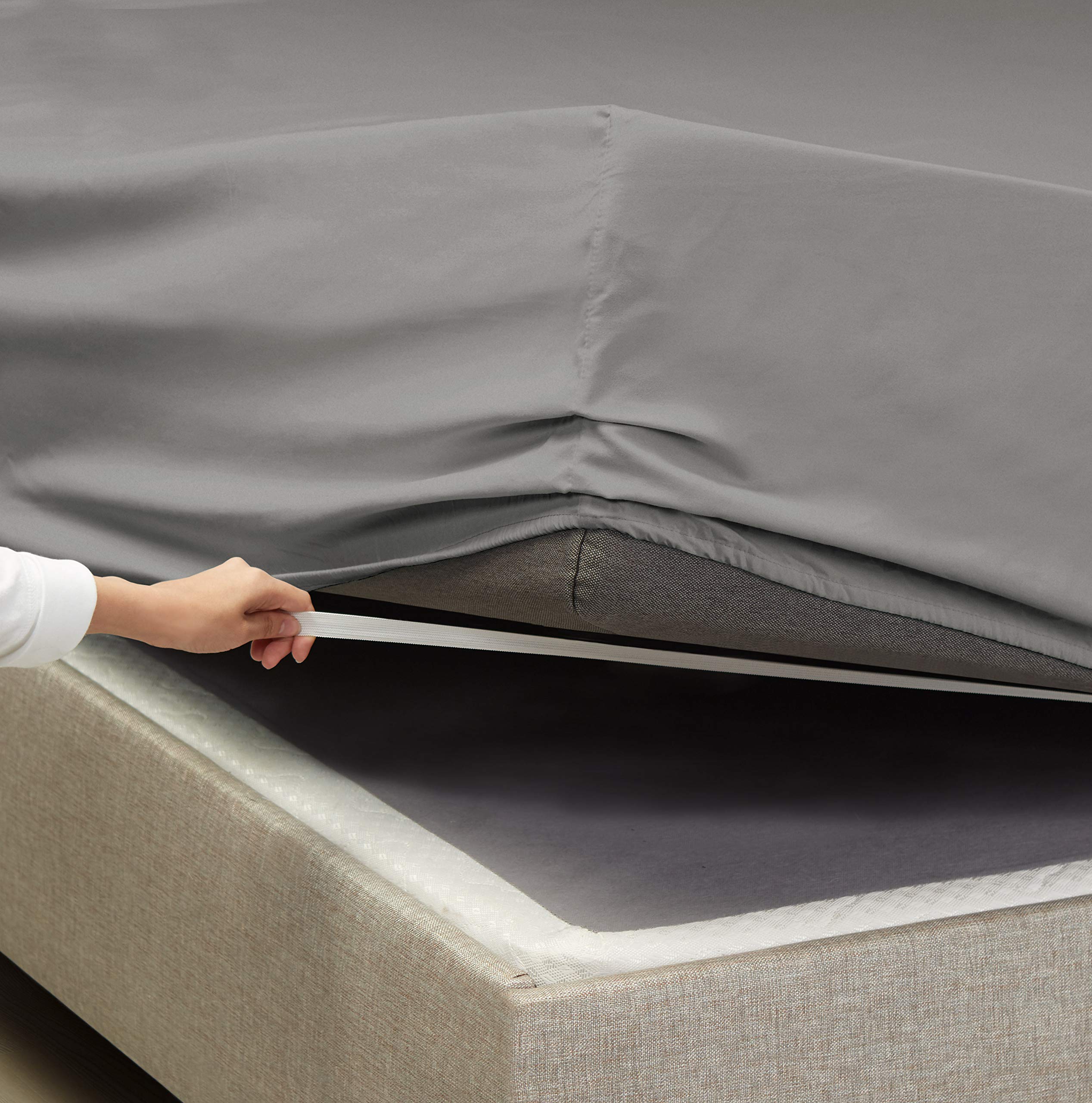 Premium 600 Thread Count 100% Long Staple Cotton Fitted Sheet - Short Queen Size, Charcoal Grey - Ultra Soft & Durable Deep Pocket (Fits Mattress Up to 14