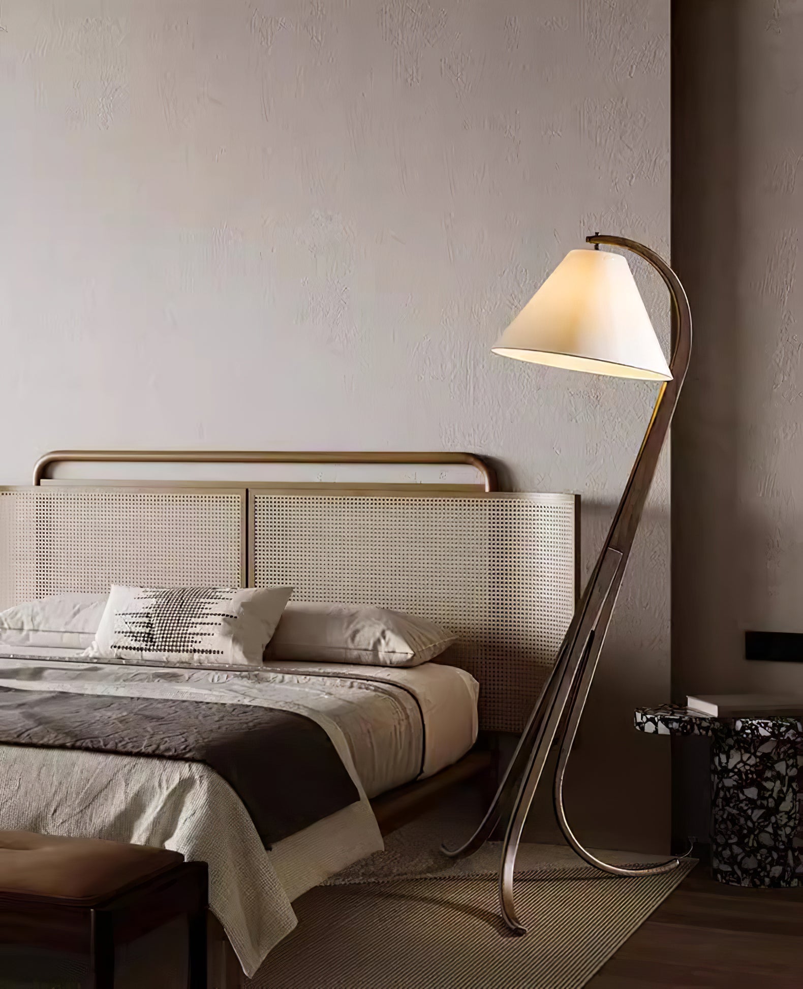 Arcwood Modern Floor Lamp with Adjustable Brightness - Perfect for Living Room, Bedroom, and Office Lighting