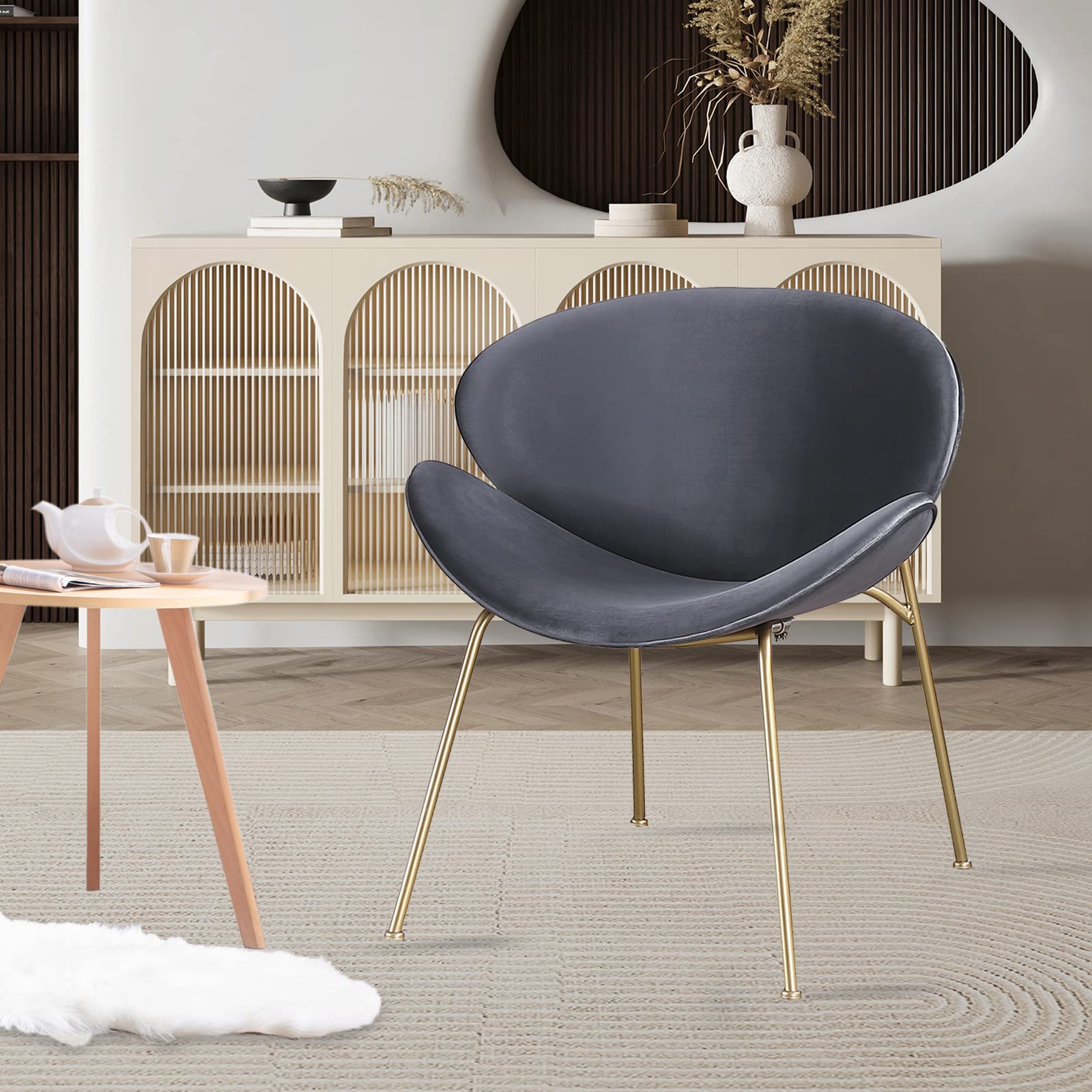 Velvet Dining Chairs Set of 2 - Modern Side Chairs with Golden Legs & Curved Back, Comfy Vanity & Reading Chairs for Bedroom, Living Room, Kitchen | Perfect for Dinner Parties, Home Office & Relaxing