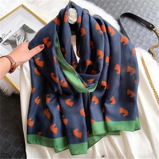 Elegant Knight Chess Print Women's Scarves - Stylish Fashion Accessory for Winter, Office & Special Occasions