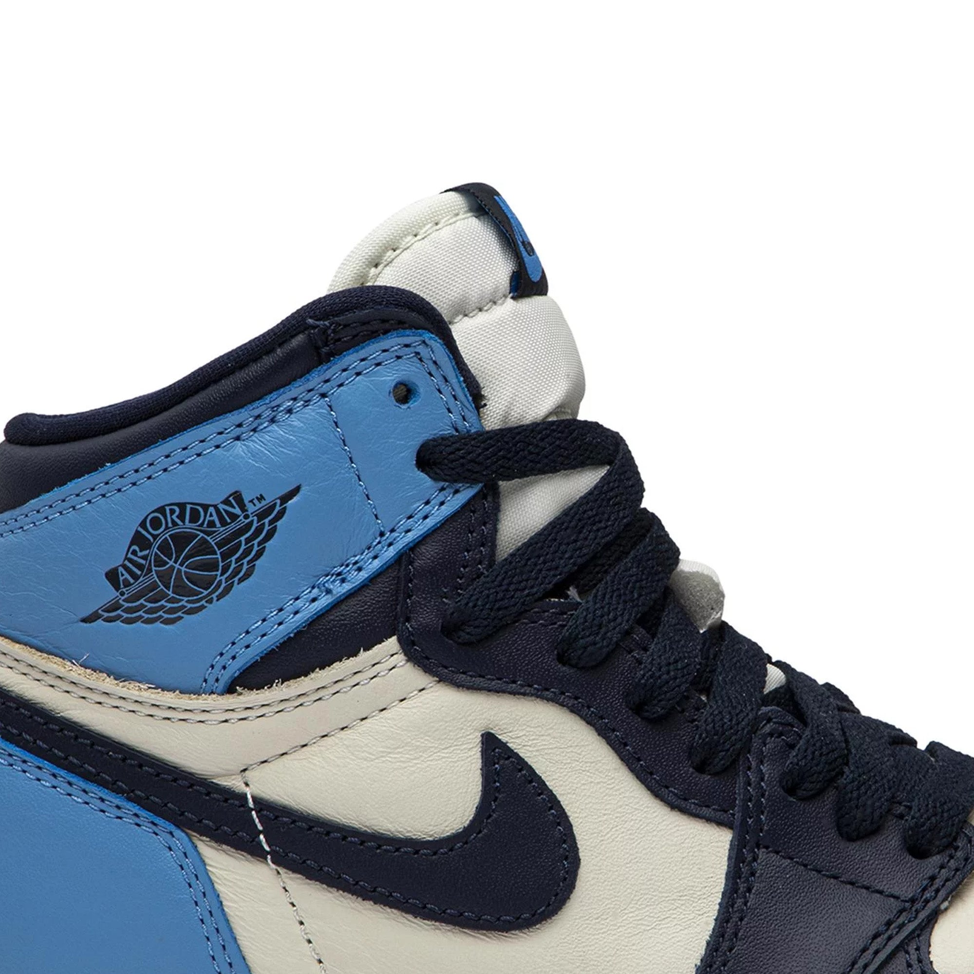 Air Jordan 1 Retro High 'Obsidian' GS Sneakers (2019 Release) - Classic Basketball Shoes for Women & Girls - Perfect for Streetwear, Casual Outfits & Sneaker Collectors