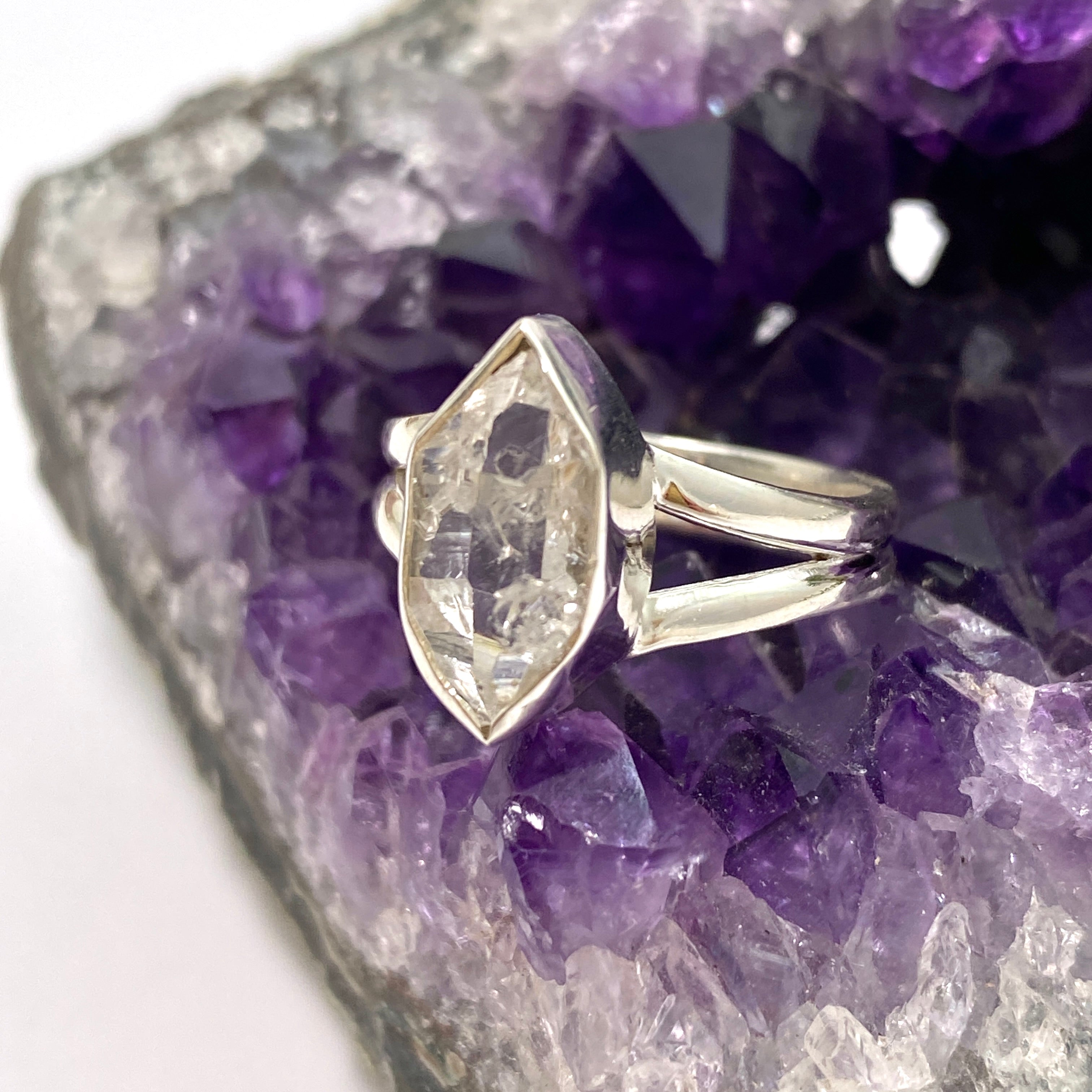 Natural Diamond Quartz Raw Split Band Ring Size 6.5 - PRGJ780 - Perfect for Boho Chic Jewelry, Wedding Bands & Everyday Fashion Accessories