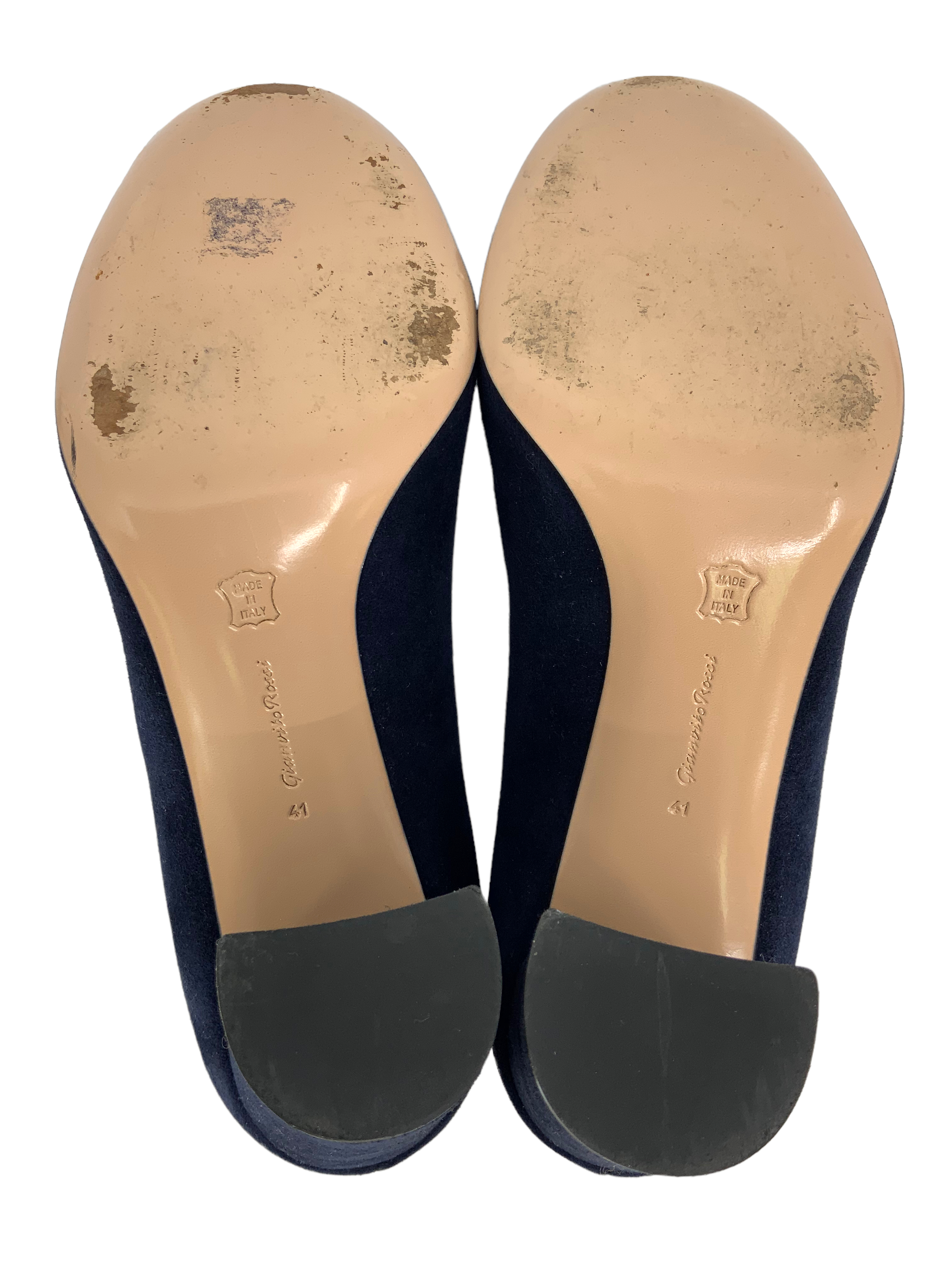 Gianvito Rossi Suede Round Toe Pumps Women's Size 11 | Elegant High Heels for Office, Party & Formal Events