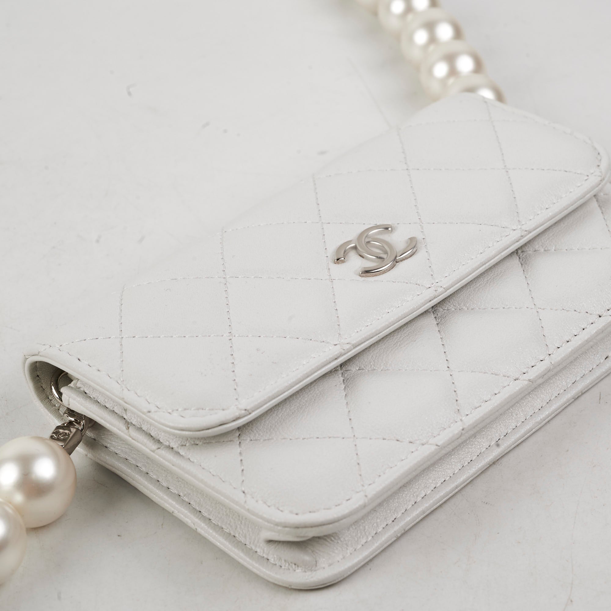 Chanel Pearl Crossbody Bag White 31 Series - Luxury Designer Handbag for Women | Perfect for Parties, Dates & Special Occasions
