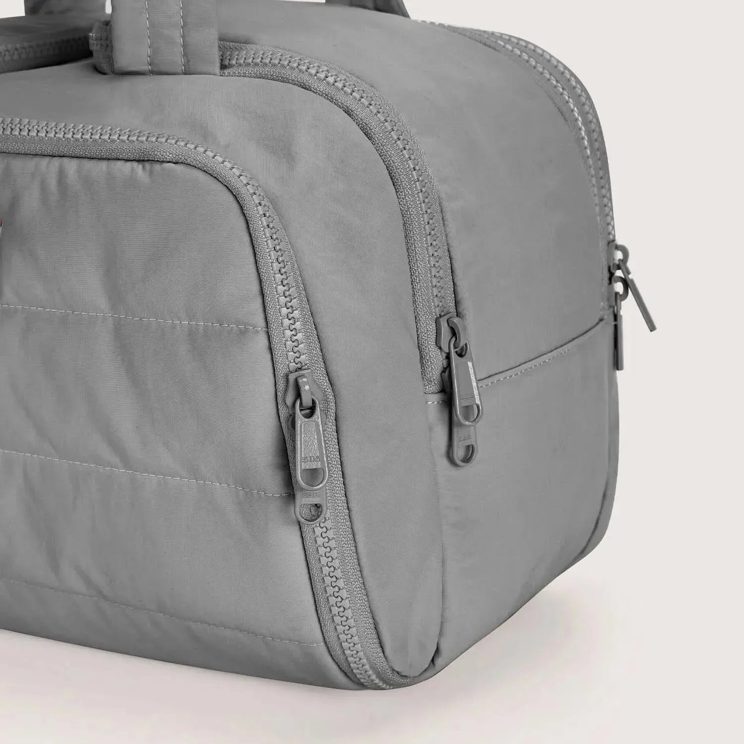 Premium Hanging Toiletry Bag for Travel - Waterproof Cosmetic Organizer with Multiple Pockets - Perfect for Camping, Gym, and Business Trips