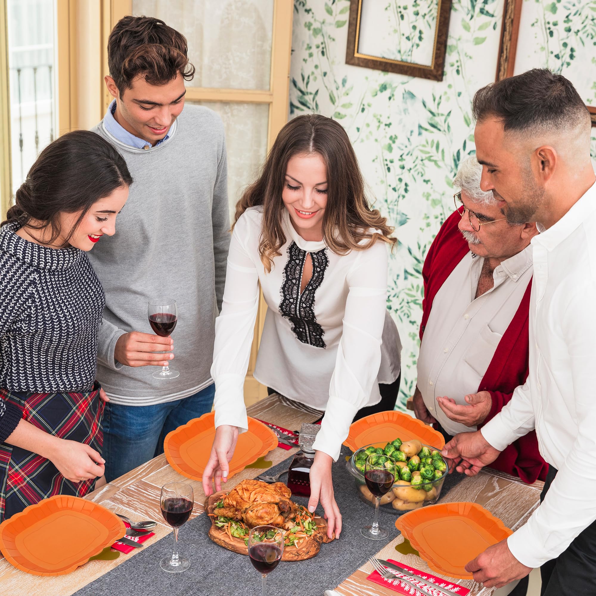 50 PCS Fall Paper Plates - 9.4