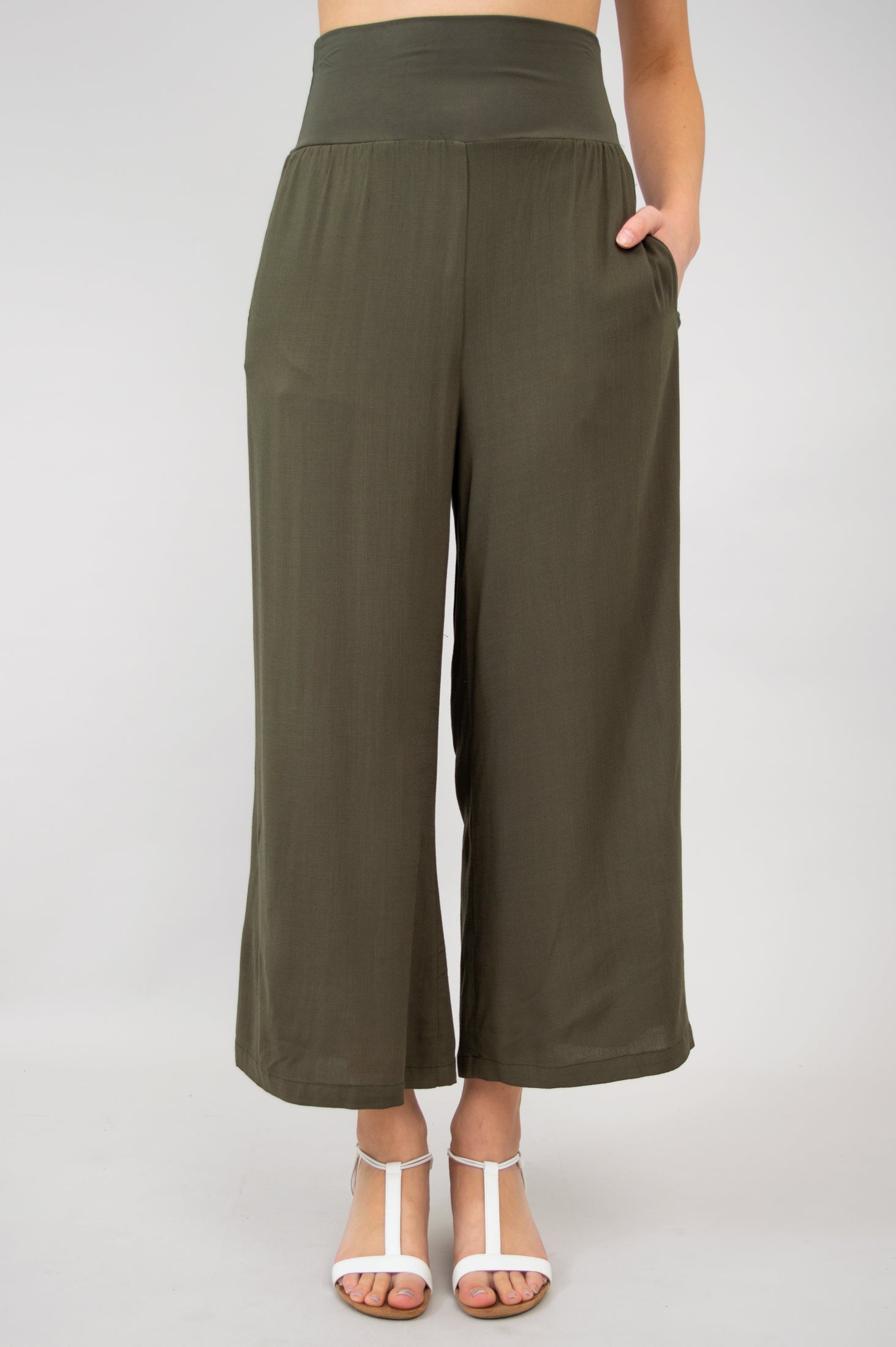 Landon Capri Pants for Women - Khaki Linen Bamboo Blend - Comfortable & Breathable for Summer, Travel & Casual Wear