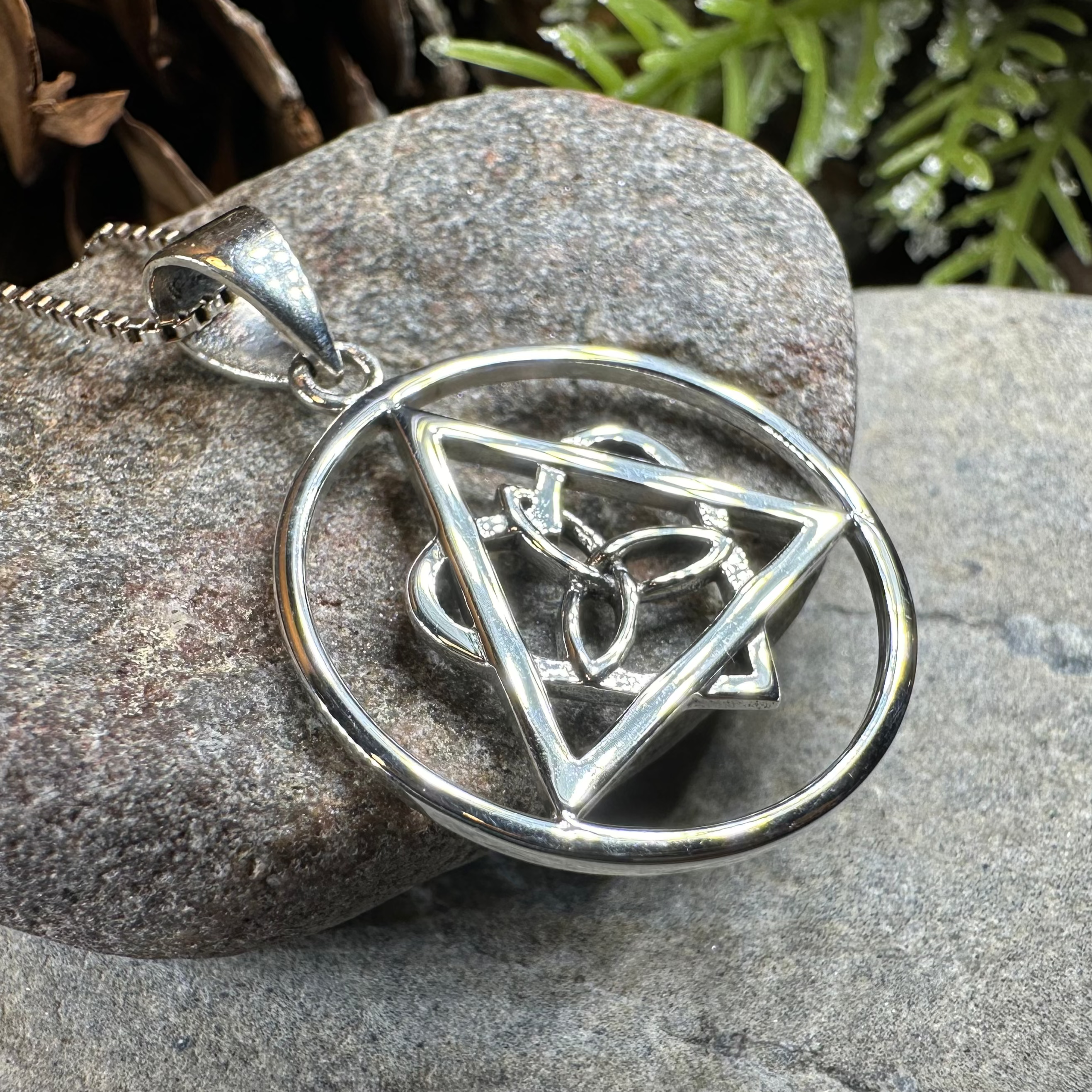 Celtic Trinity Knot AA Sobriety Necklace - Stainless Steel Recovery Jewelry for Women & Men - Inspirational Sobriety Gift for 12 Step Programs, Addiction Recovery & Spiritual Healing