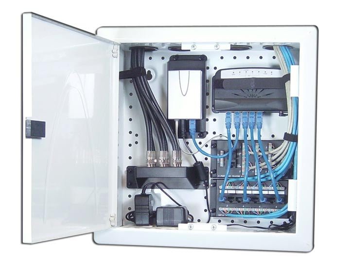 8 Port CAT5E Network Data Module - High-Speed Ethernet Patch Panel for Home & Office Networking