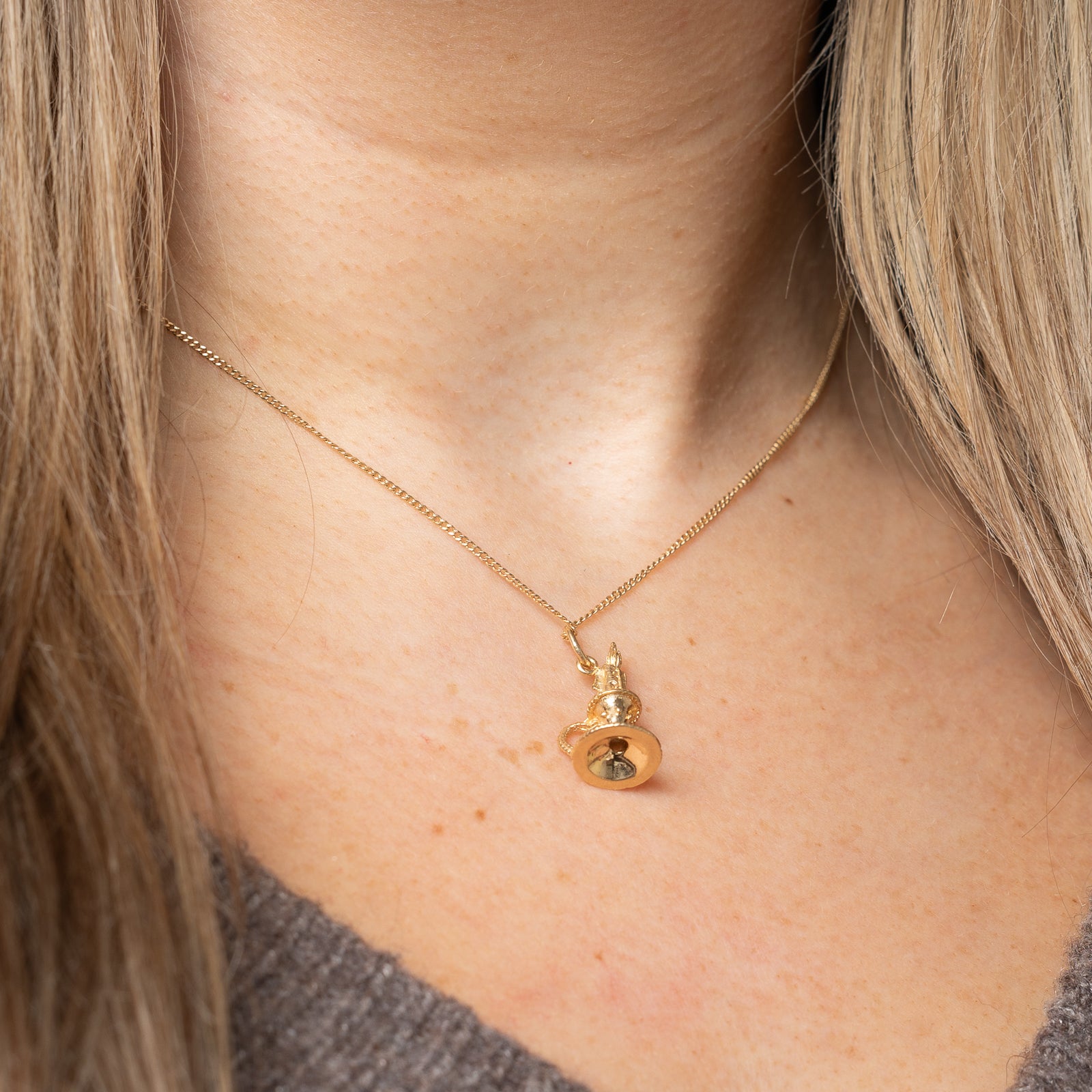 10K Yellow Gold Candlestick Charm Pendant - Elegant Jewelry for Necklace, Bracelet & DIY Crafting - Perfect for Gifts, Holidays & Special Occasions