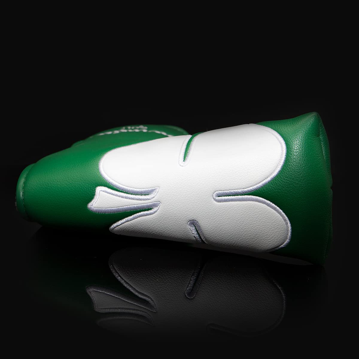 Premium Barudan Golf Shamrock Clover Blade Putter Cover - Magnetic Closure Headcover for Blade Style Putters - Durable Club Protector for Golf Course & Practice Sessions