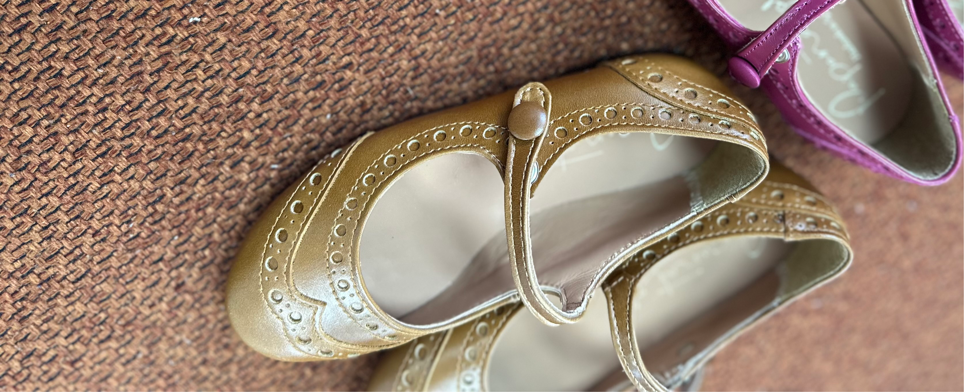 Premium Camel Leather Wingtip Mary Jane Shoes for Women - Vintage Style Dress Shoes for Office, Wedding & Formal Occasions