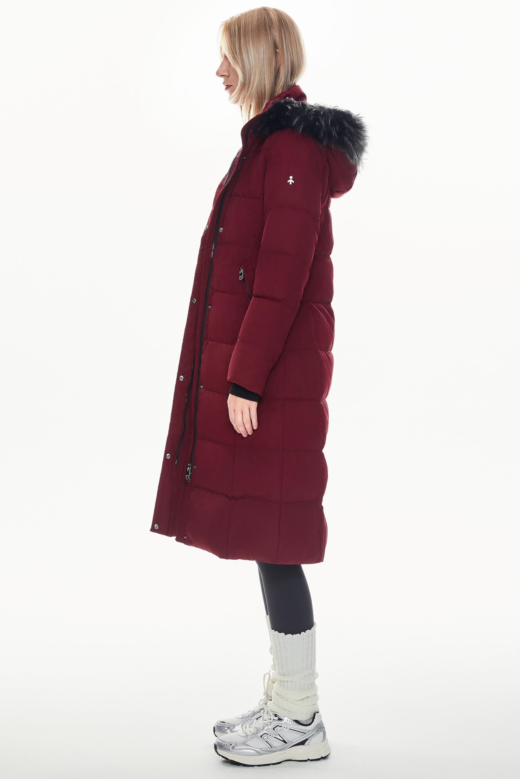 Orolay Women's Quilted Down Jacket - Winter Long Coat with Hood & Stand Collar Parka for Cold Weather | Warm Outerwear for Snow, Travel & Outdoor Activities