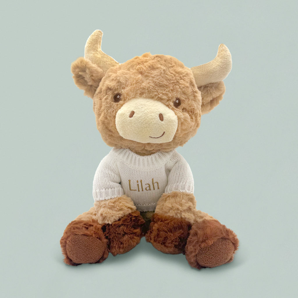 Personalized Harriet Highland Cow Welcome Baby Gift Set - Neutral Baby Shower Gift for Newborns & Parents - Perfect for Nursery Decor & Baby Showers