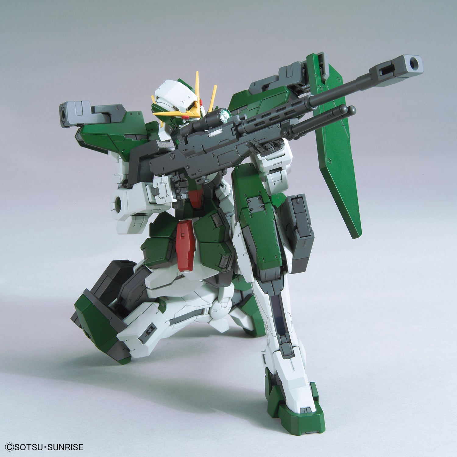 Gundam Dynames Gundam 00 Master Grade 1/100 Scale Model Kit - High Detail Anime Action Figure for Collectors & Hobbyists - Perfect for Display, Gifts & Model Building Enthusiasts