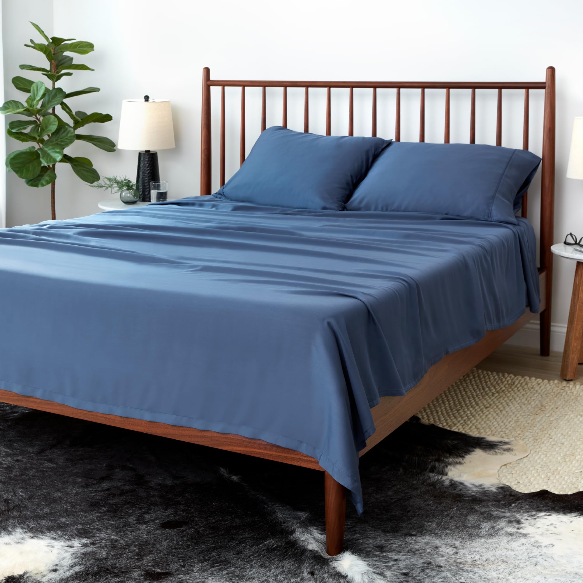 SHEEX Arctic Aire MAX Cooling Sheet Set - Ultra Soft King Size Bed Sheets with 1 Flat Sheet, 1 Fitted Sheet & 2 Pillowcases - Breathable & Temperature Regulating for Hot Sleepers - Perfect for Summer Nights & Warm Climates