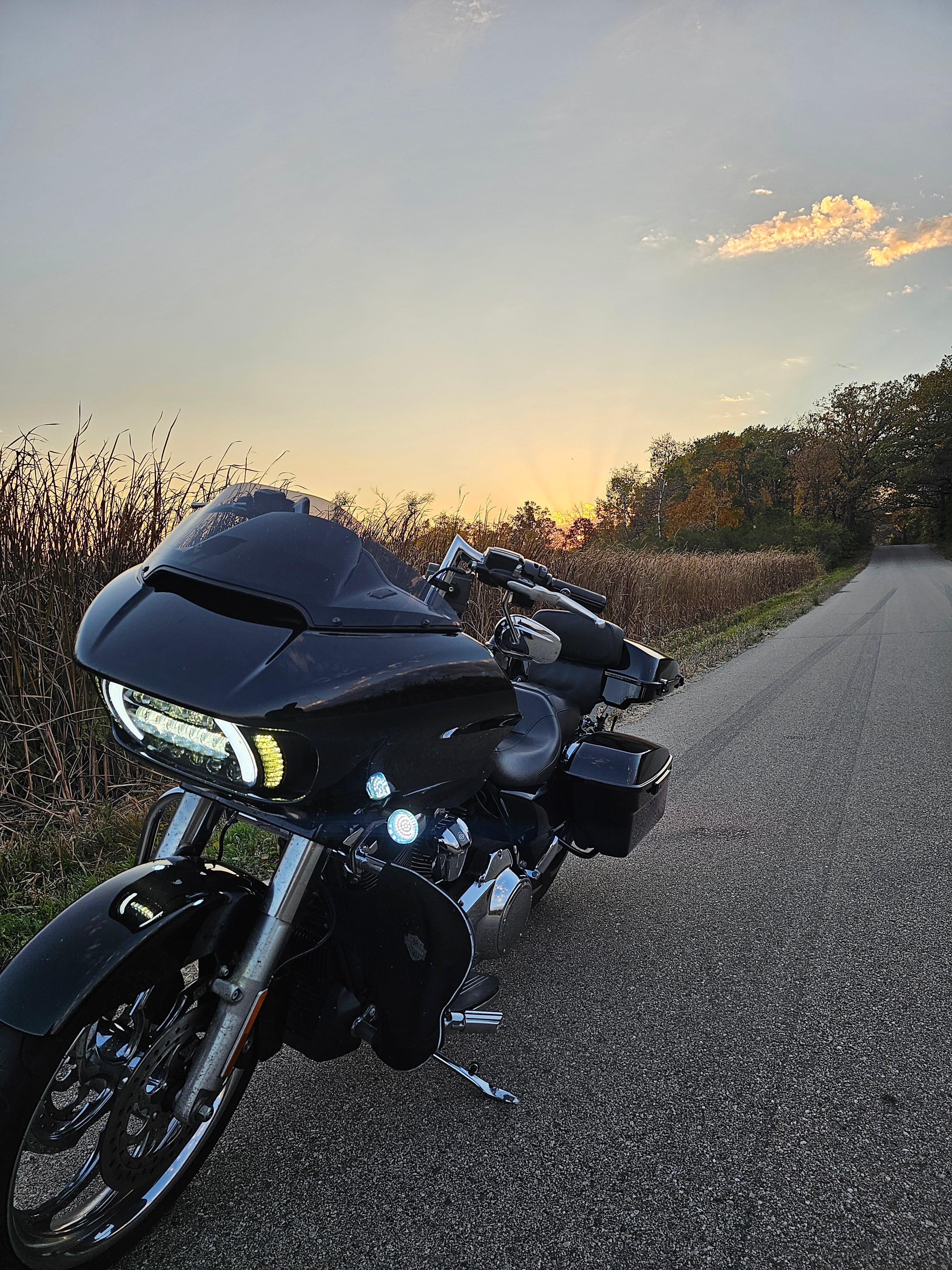 Eagle Lights LED Projection Headlight for Harley Davidson 2015+ Road Glide with Vent Insert Light Combo Kit - High Visibility Motorcycle Headlight for Night Riding & Improved Safety