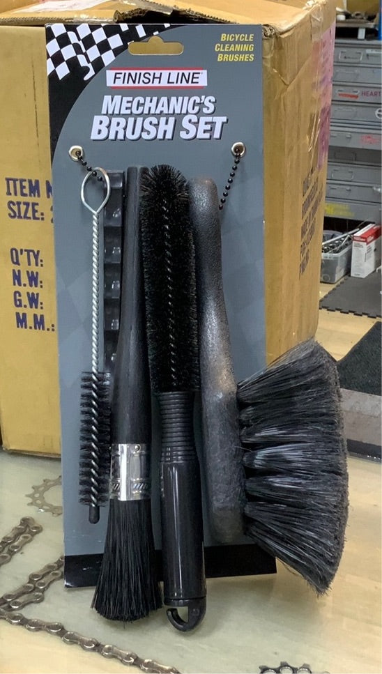 Finish Line Brush Set - Premium Bike Cleaning Brushes for Road & Mountain Bikes - Ideal for Chain, Cassette & Drivetrain Cleaning - Perfect for Cycling Maintenance & Bike Wash