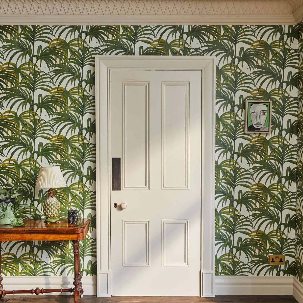 PALMERAL Peel and Stick Wallpaper - Off White & Green Botanical Design - Perfect for Bedroom, Living Room, and Home Office Decor
