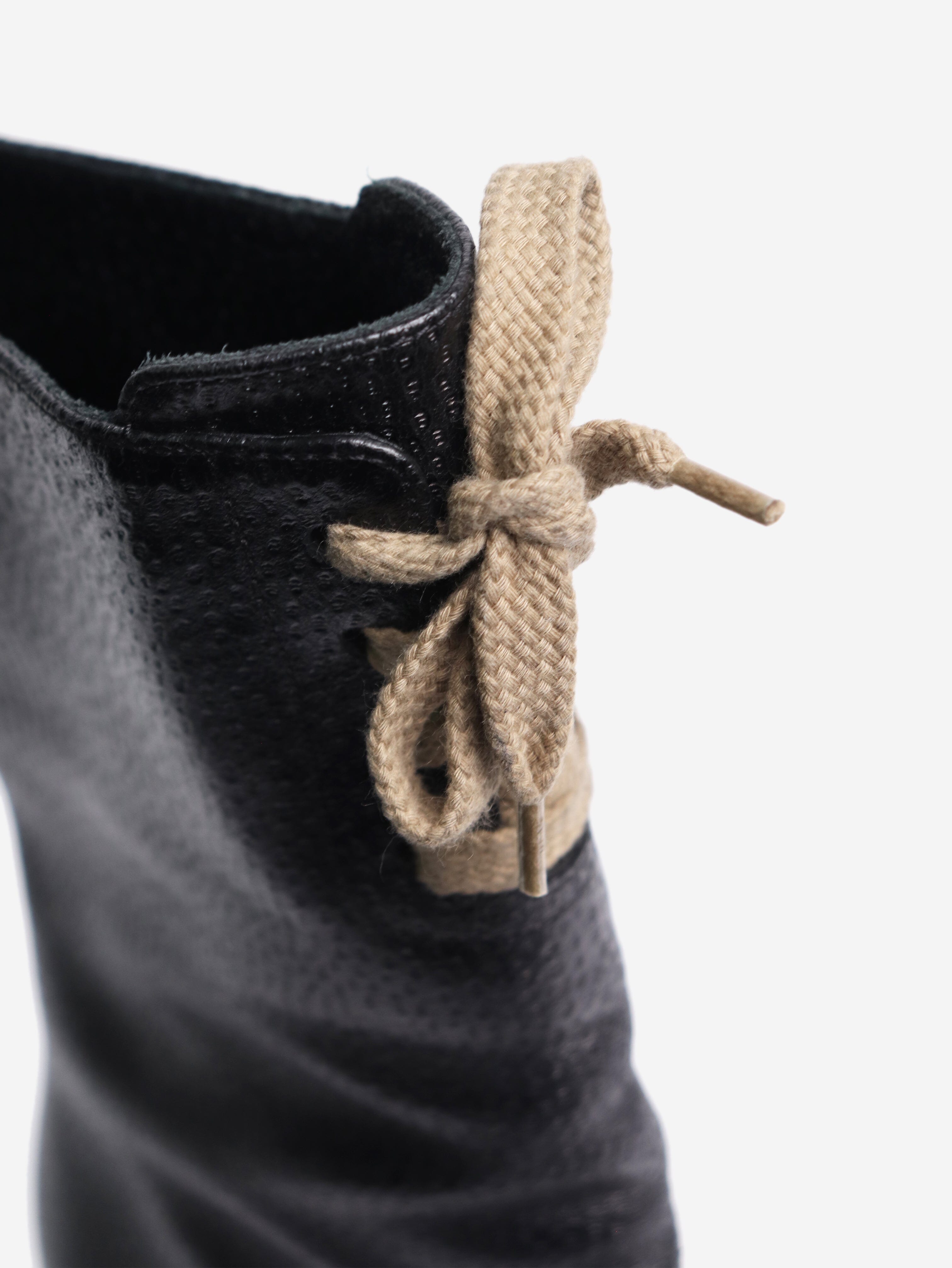 Stylish Black Leather Lace-Up Ankle Boots Women's Size EU 35 (US 5) - Perfect for Casual Outfits, Date Nights & Fall Fashion