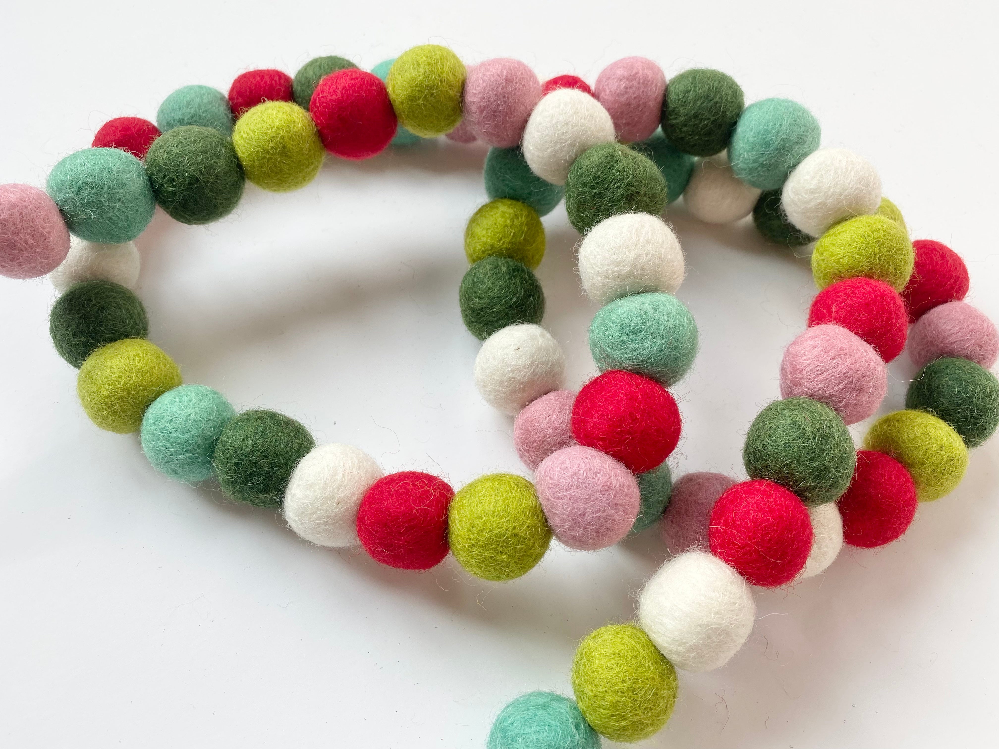 Festive Felt Ball Garland for Christmas Tree & Holiday Decor – Perfect for Mantel, Nursery, and Party Backdrop
