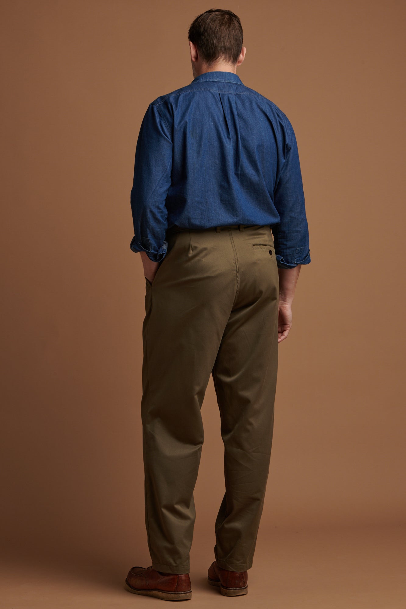 Men's Pleated Lightweight 100% Cotton Twill Chino Pants - Olive Green | Comfortable Casual & Office Wear for Men