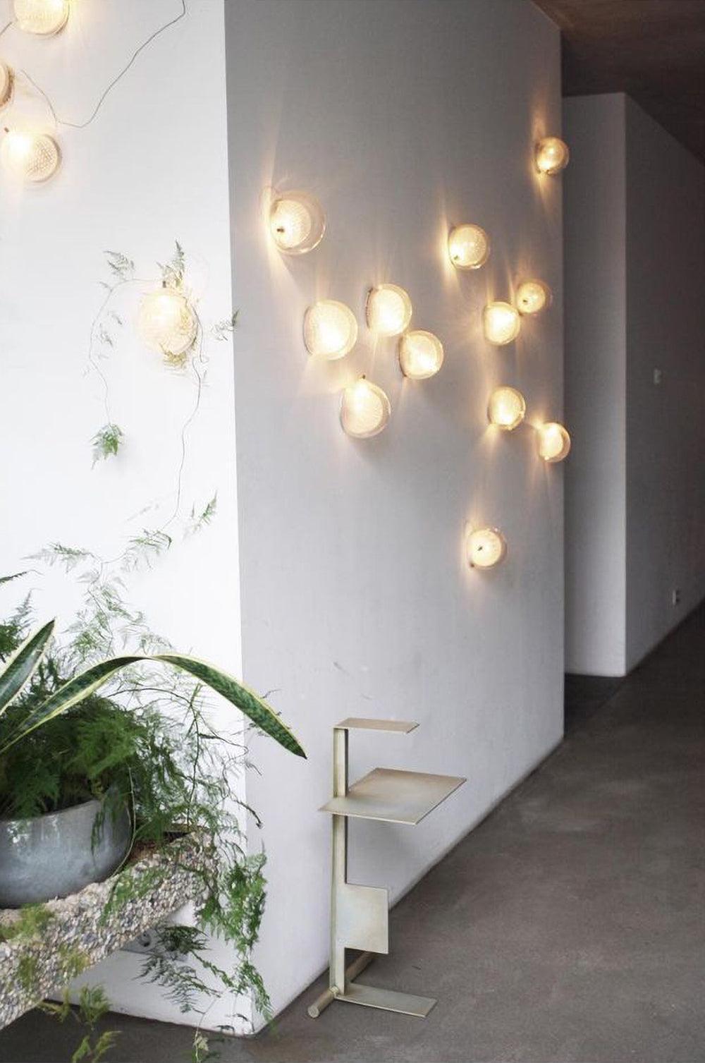 Modern Mesh Glass Wall Lamp - Sleek LED Sconce Lighting for Bedroom, Living Room & Hallway - Dimmable Ambient Light Fixture for Home Decor