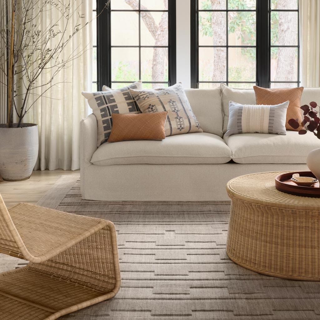 Handmade Amyra Hand Knotted Area Rug - Premium Wool Living Room & Bedroom Rug - Perfect for Home Decor, Boho Style & Cozy Spaces