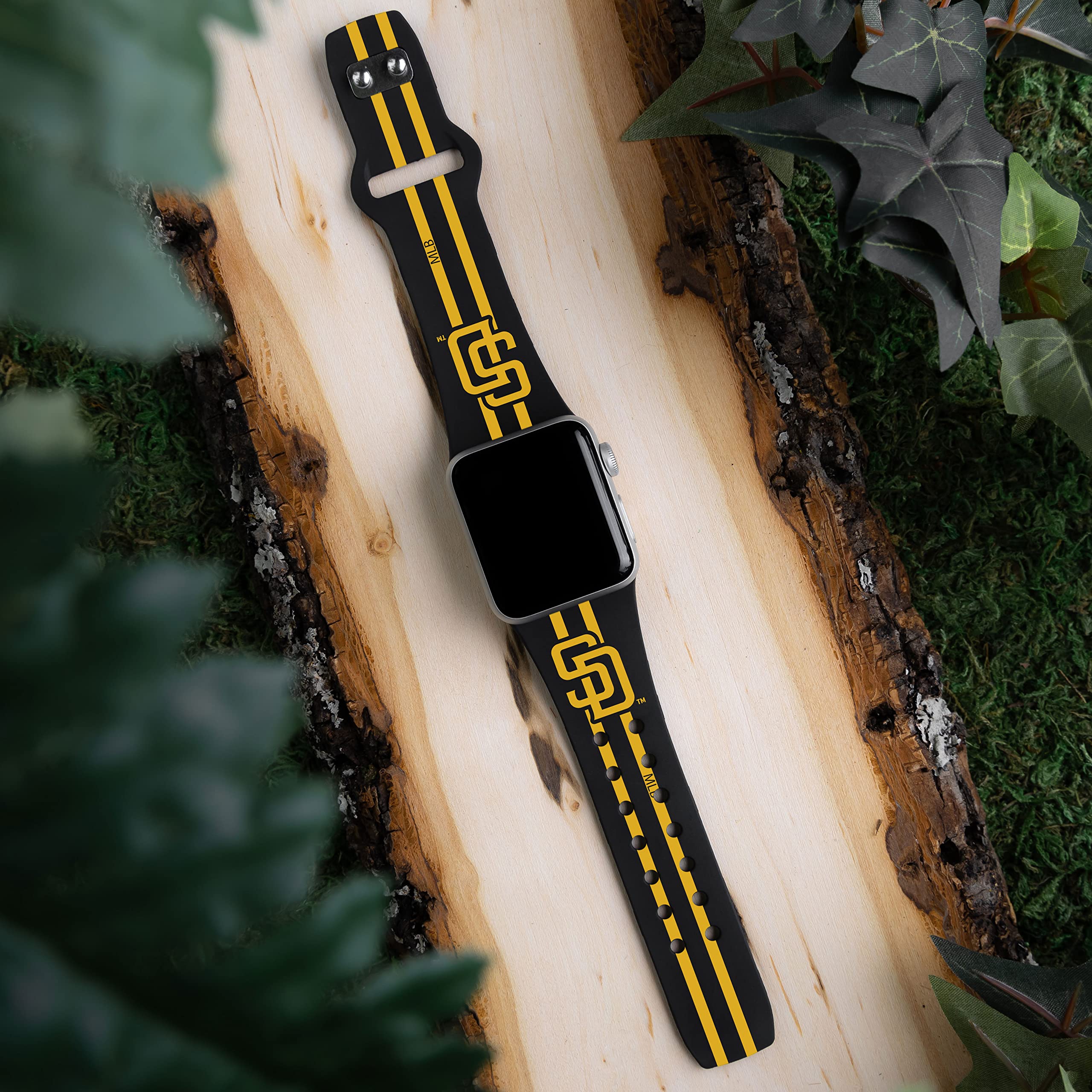 San Diego Padres HD Game Time Watch Band for Apple Watch - Perfect for Baseball Fans & Sports Enthusiasts