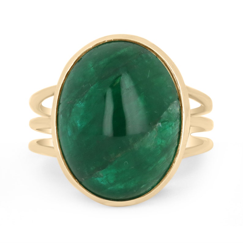 15.77ct 14K Gold Vintage Emerald Oval Cabochon Solitaire Ring with Triple Shank - Elegant Statement Jewelry for Weddings, Anniversaries & Special Occasions