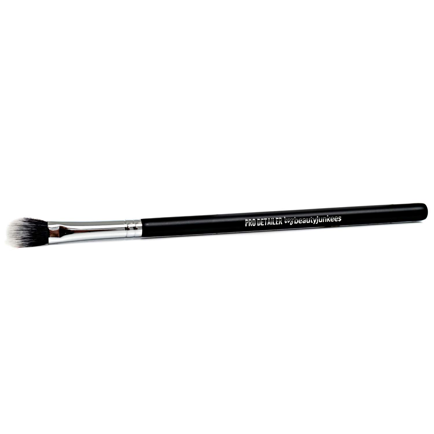 Nose Contour Brush - Vegan Synthetic for Precision Makeup - Perfect for Nose, Lips & Eyes