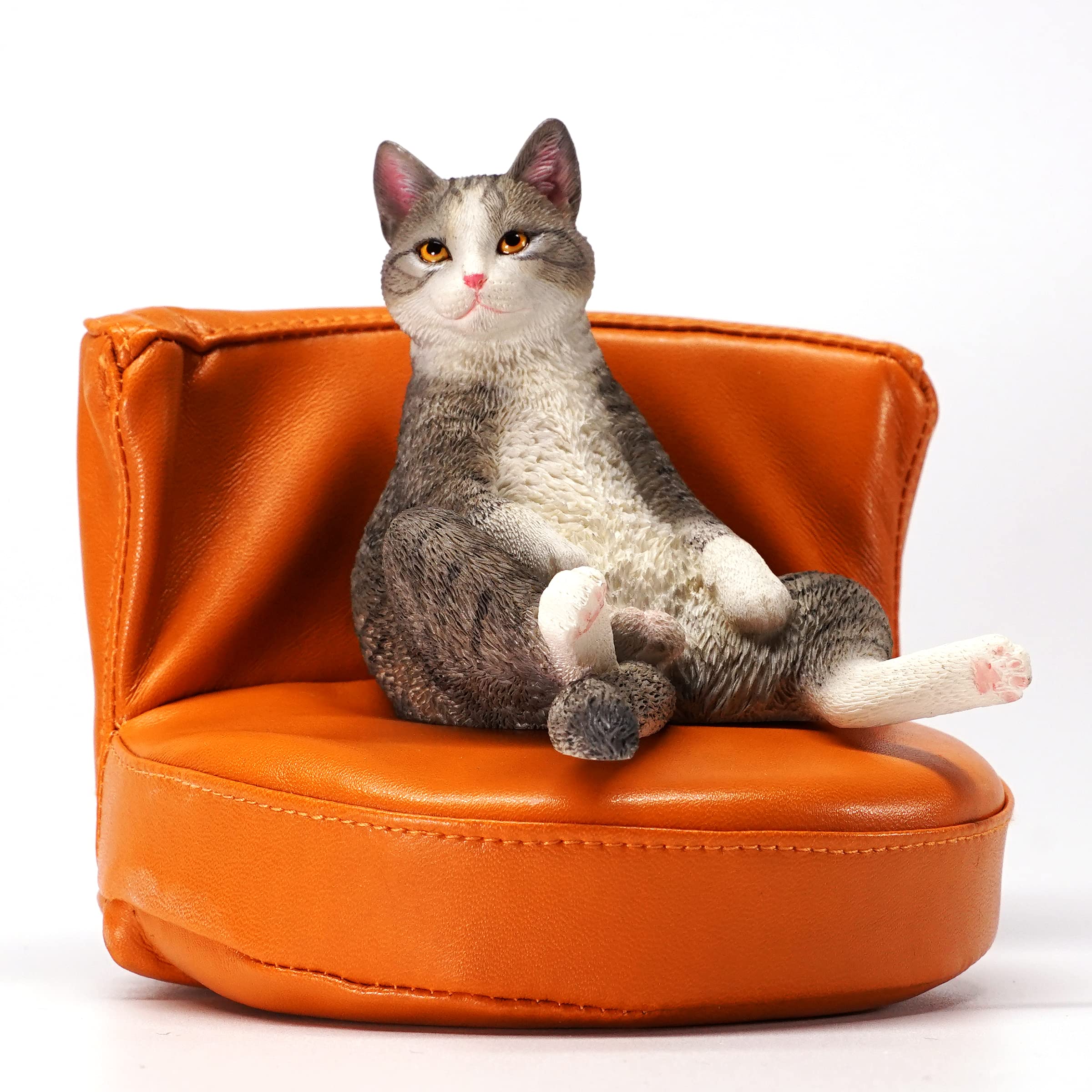 JXK Orange Cat Resin Figurine - Handcrafted Polyresin Cat Statue with Intricate Details, Perfect Home & Office Desk Decor for Cat Lovers | Ideal Gift for Birthday, Housewarming & Cat-Themed Parties