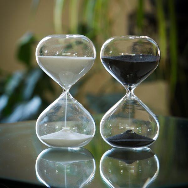 1 Minute Glass Timer with Black or White Sand - Perfect for Kitchen, Classroom, and Meditation - Hourglass Sand Timer for Cooking, Games, and Focus