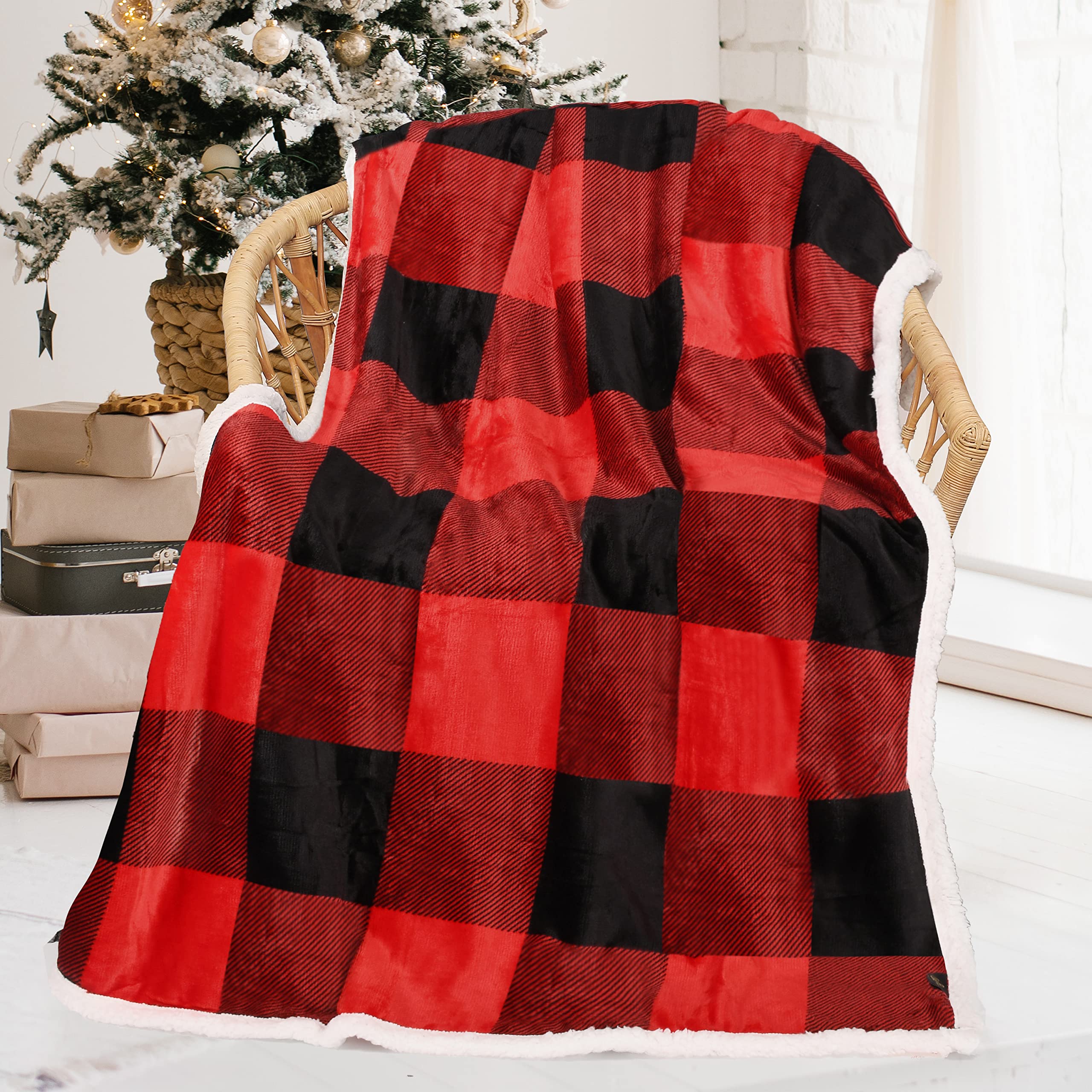 Catalonia Red Black Plaid Sherpa Blanket - Reversible Super Soft Buffalo Check Throw for Couch, Sofa & Cabin Decor - Warm Fuzzy Holiday Blanket for Snuggling, Winter Nights & Cozy Home Decor