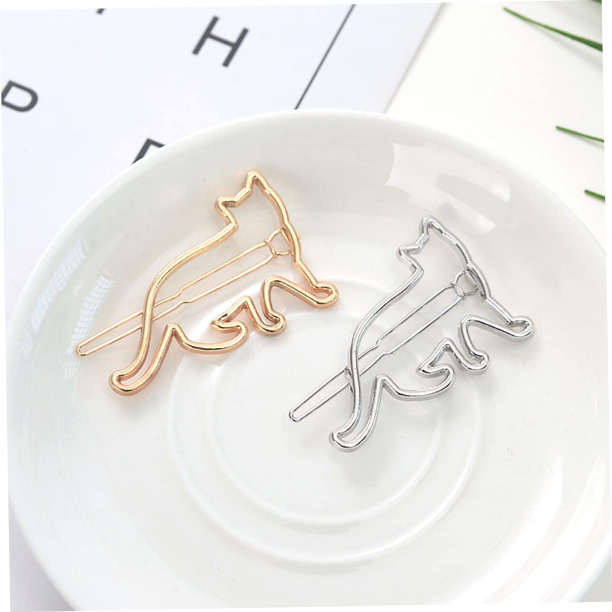 FRCOLOR Fashion Cat Shape Hair Barrettes - Elegant Metal Hair Clips for Women & Girls - Perfect for Parties, Weddings & Daily Styling