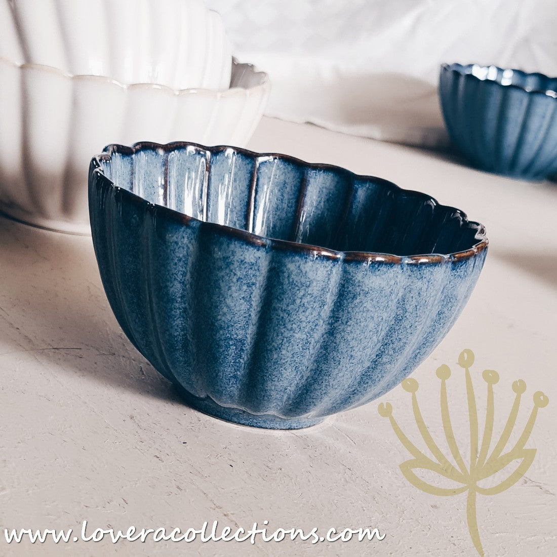 Rustic Seashell Dinnerware Set - Beach Themed Plates, Bowls & Serving Dishes for Coastal Dining & Entertaining - Perfect for Beach House, Summer Parties & Nautical Decor