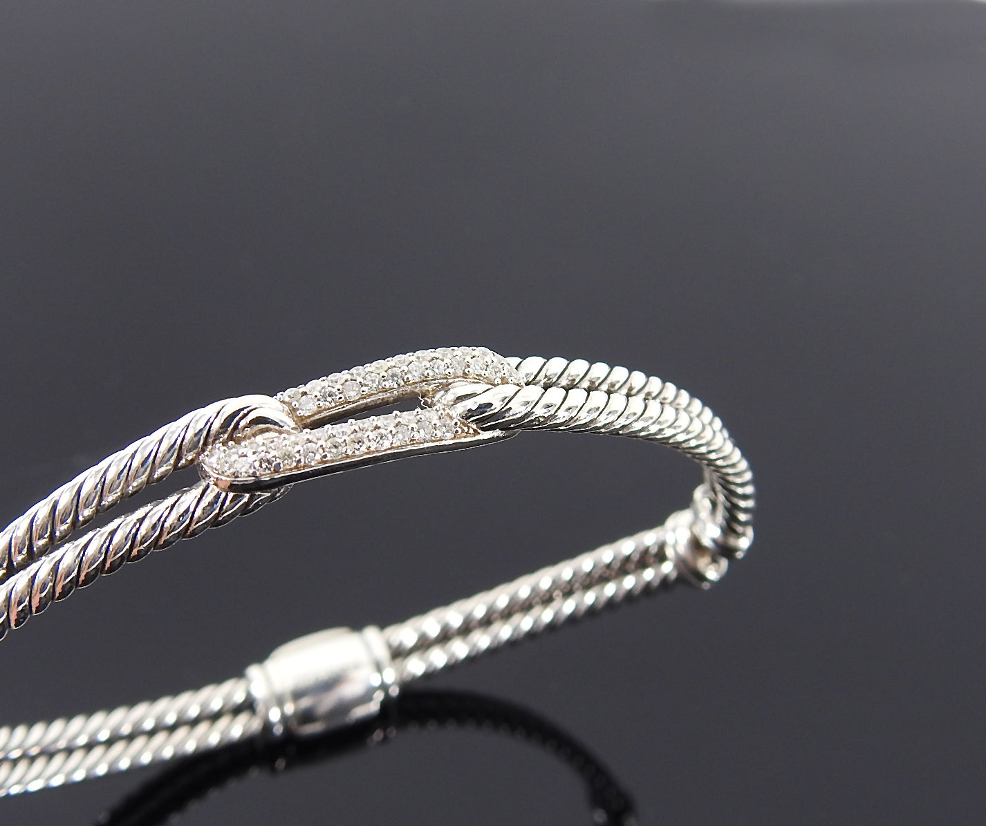 David Yurman Petite Pave Diamond & Sterling Silver Labyrinth Loop Bracelet - Elegant Jewelry for Women, Perfect for Parties, Weddings & Special Occasions